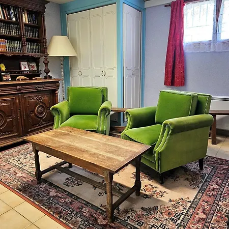 Alojamento de Acomodação e Pequeno-almoço D'hotes Chez Renee