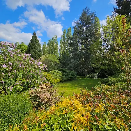 Alojamento de Acomodação e Pequeno-almoço D'hotes Chez Renee